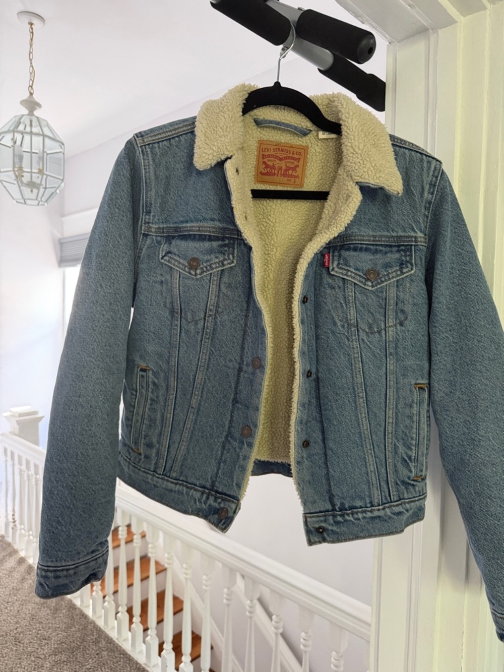 Levi's Light Blue Denim Jacket with Cream Sherpa Lining